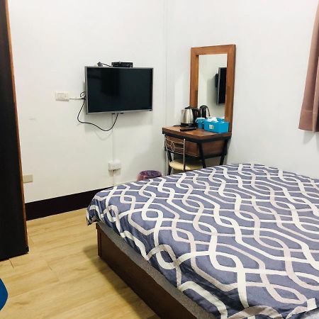Zhongxing Hotel Tongluo エクステリア 写真