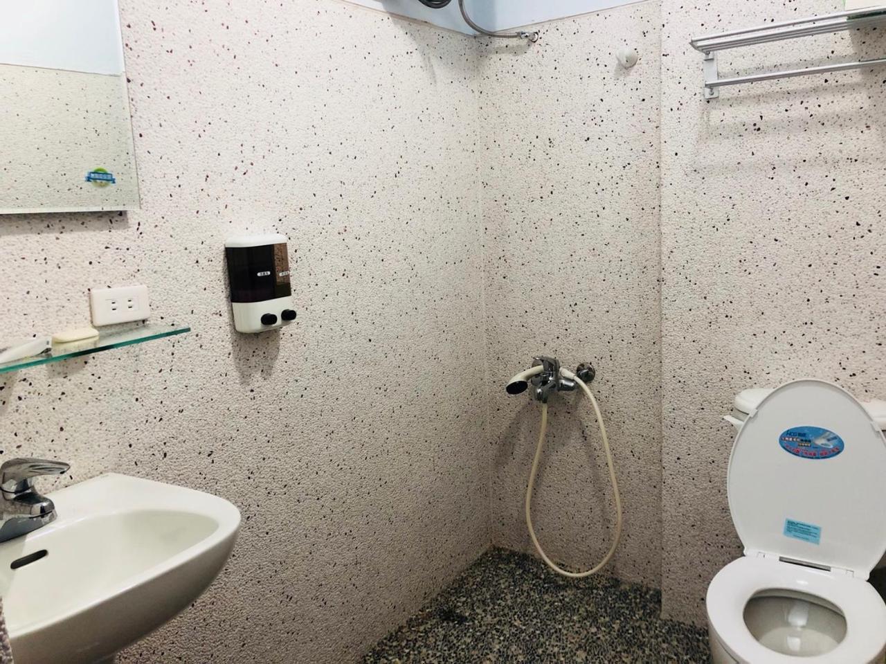 Zhongxing Hotel Tongluo エクステリア 写真